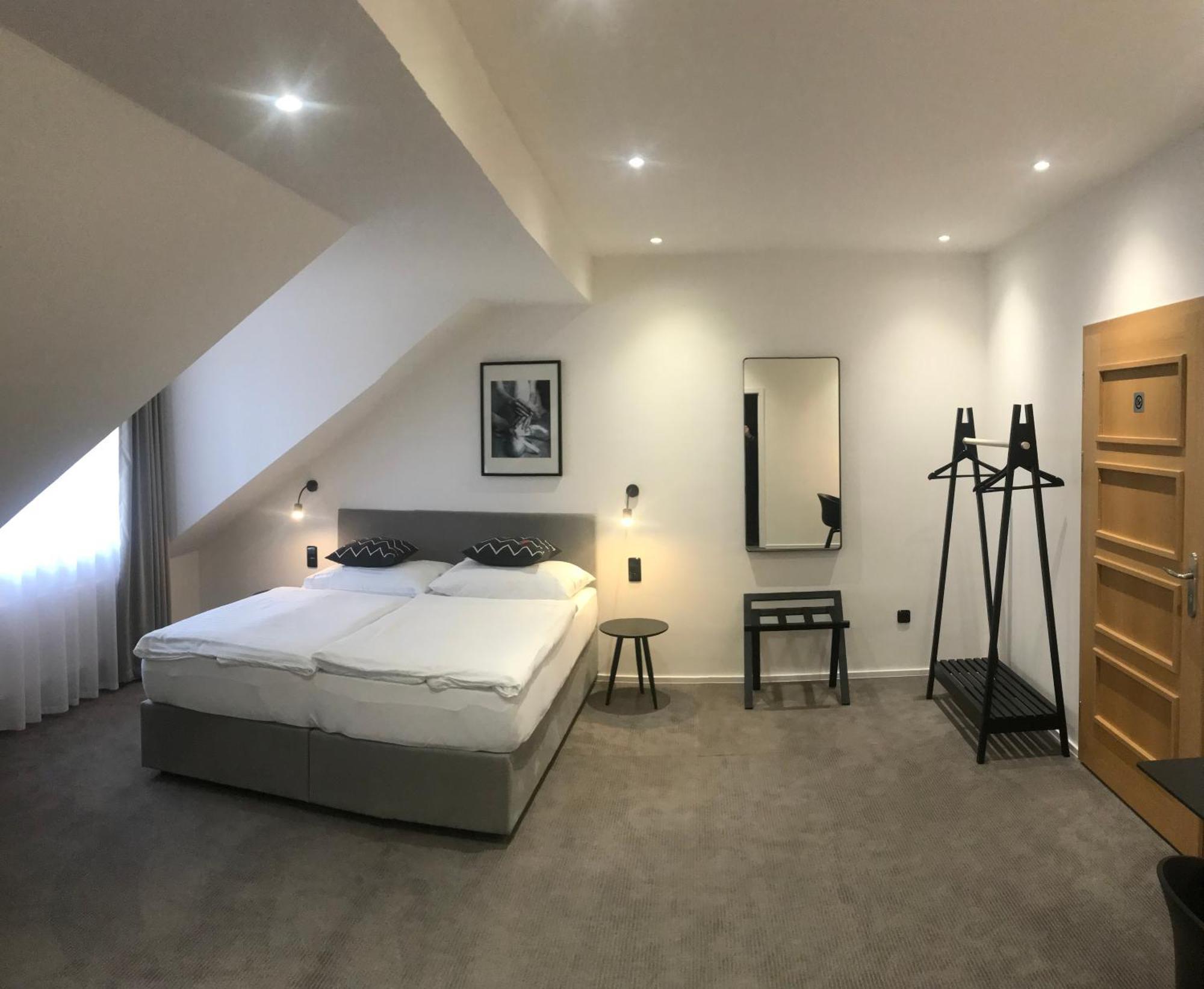 Rozmaryn Hotel B&B รากอฟนิก ภายนอก รูปภาพ